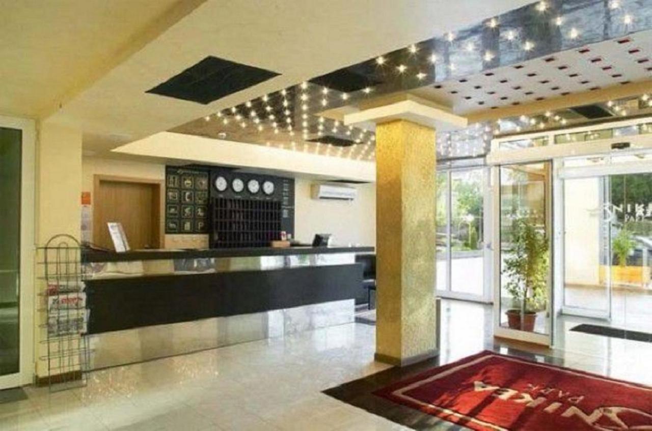 Nikeapark Apart Golden Sands Ngoại thất bức ảnh